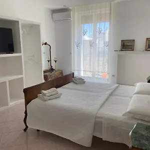 La Casa Di Nonna Celeste Brindisi